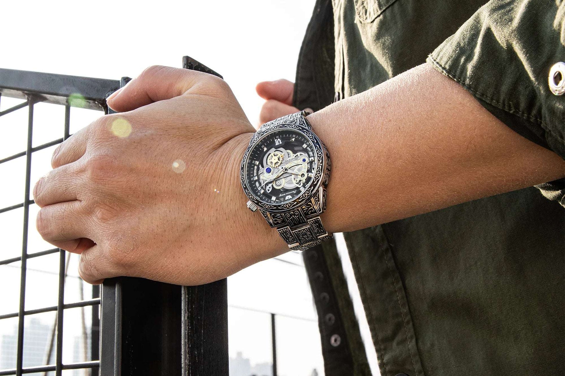 RETRO SKELETON QUARTZ WATCH FOR MEN.