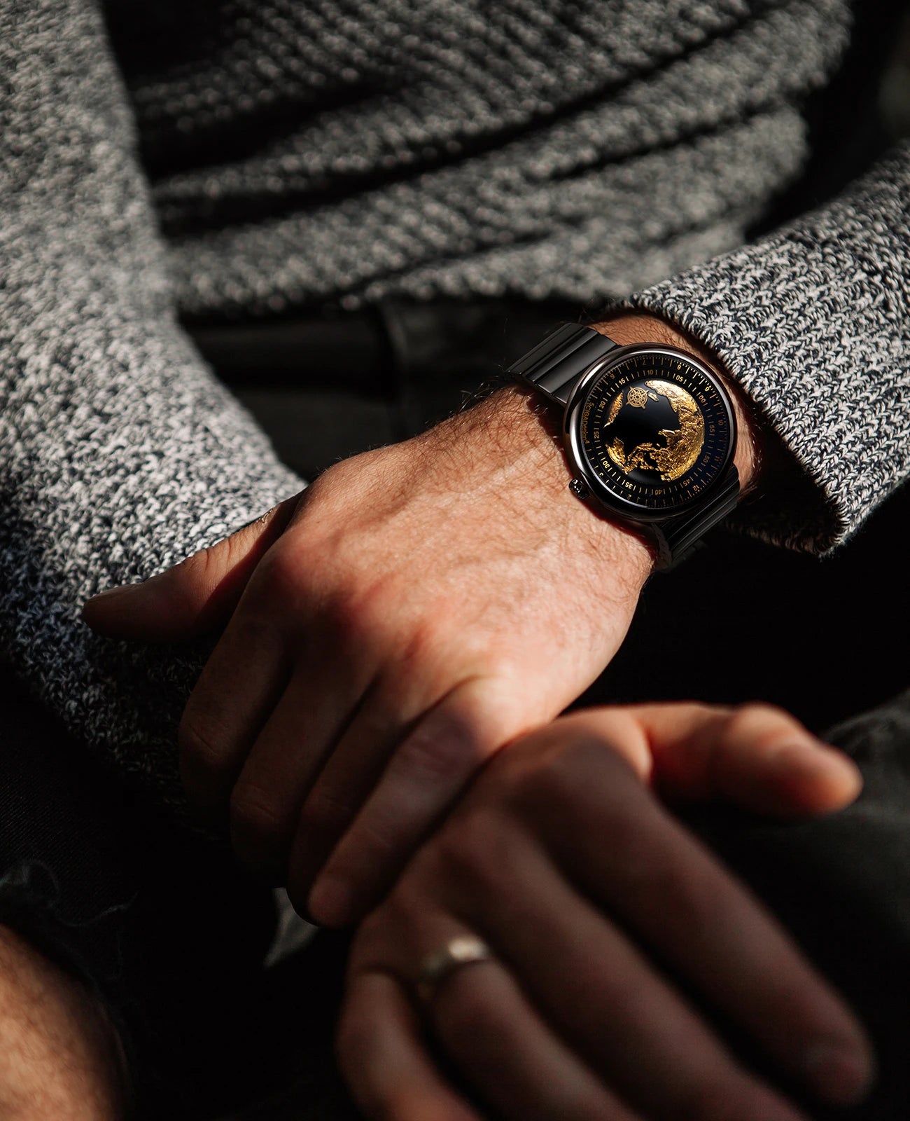 CIGA Design U Series Blue Planet Men's Watch: Luxury Automatic with Gilding & Ceramic.